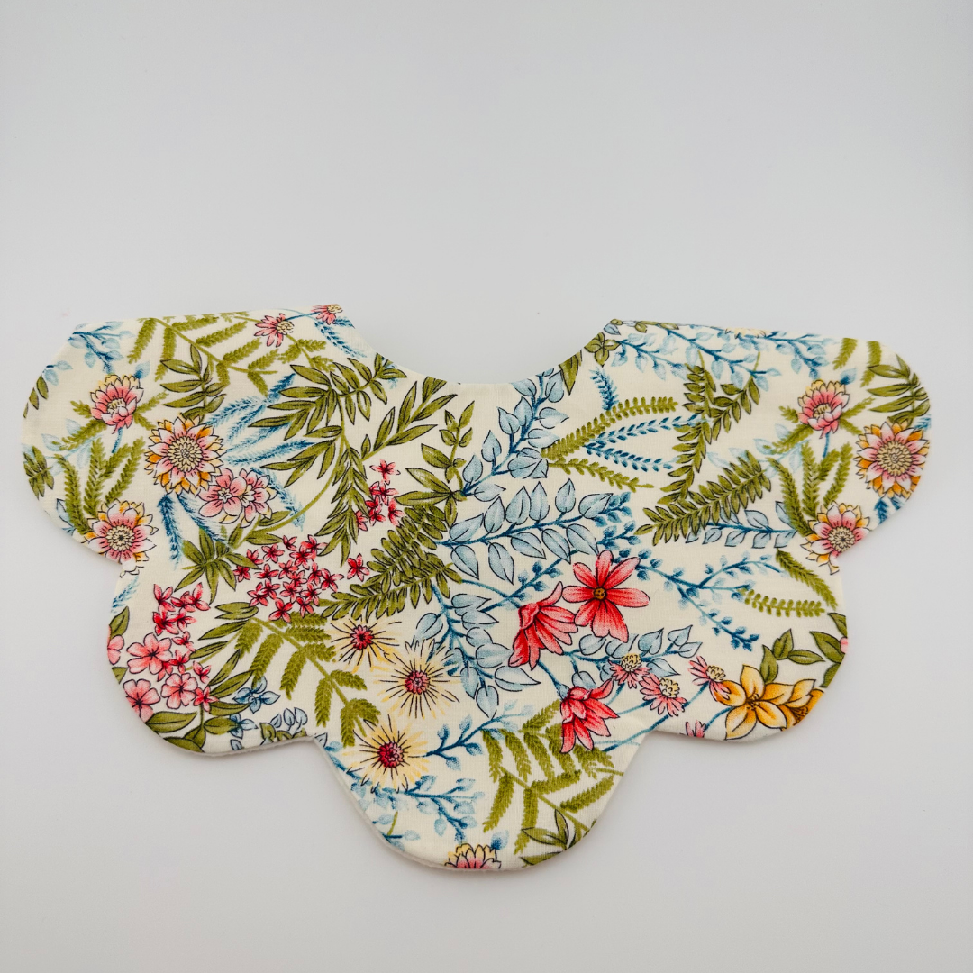 Scalloped Baby Bib – Meadow Flower Print