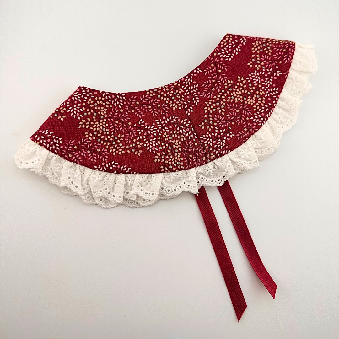 Red Lace Collar