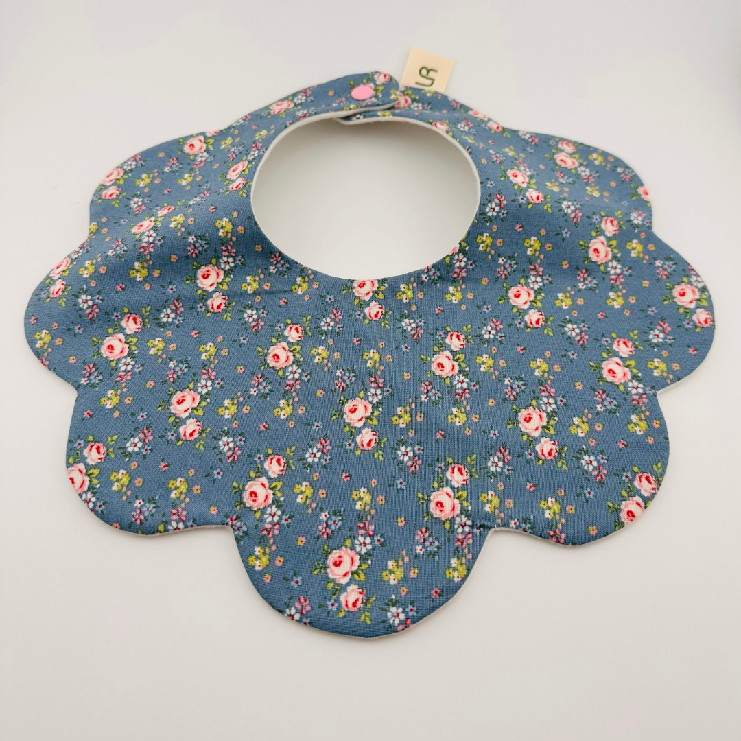 Scalloped Baby Bib – Blue and Pink Rose Print