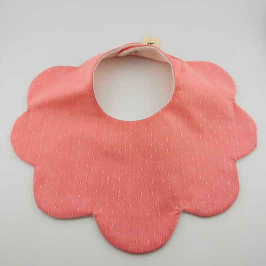 Scalloped Baby Bib – Pink