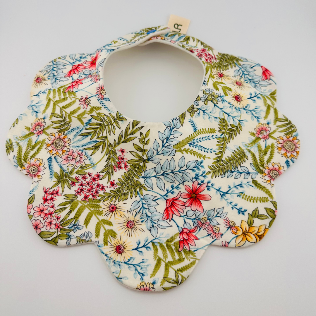 Scalloped Baby Bib – Meadow Flower Print