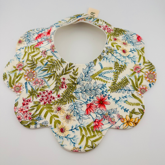 Scalloped Baby Bib – Meadow Flower Print