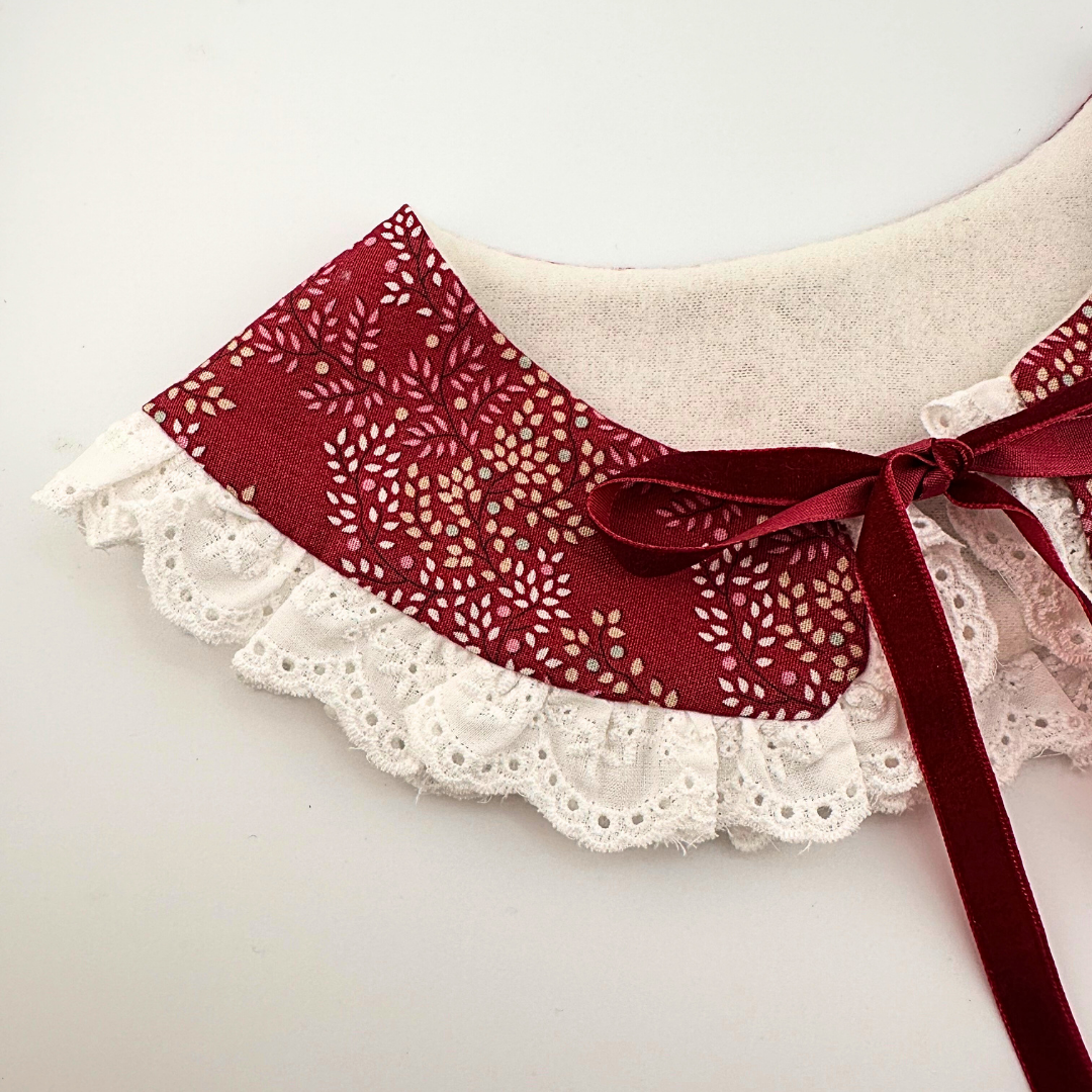 Red Lace Collar