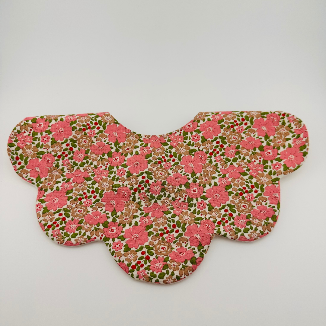 Scalloped Baby Bib – Pink and Green Floral Print