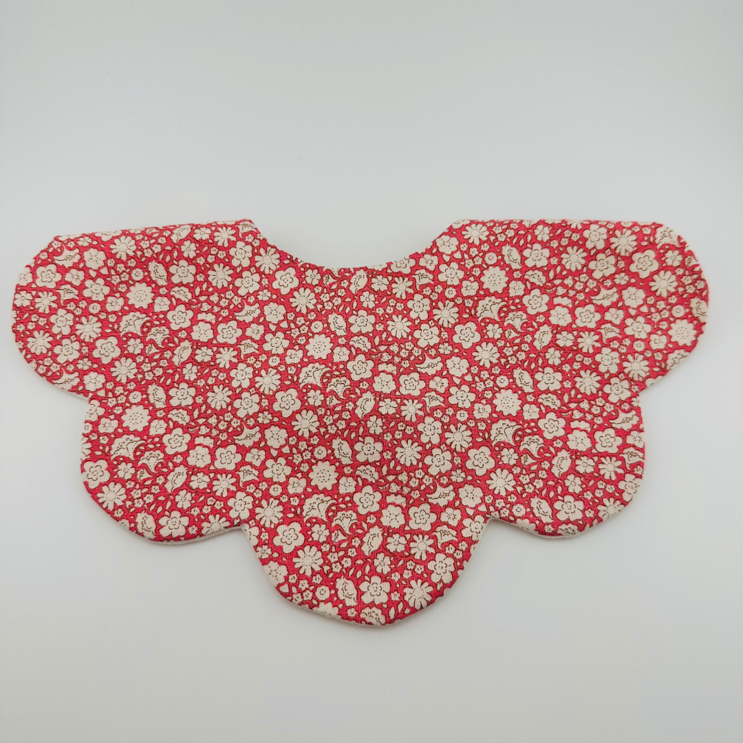 Scalloped Baby Bib – Pink and Cream Floral Print