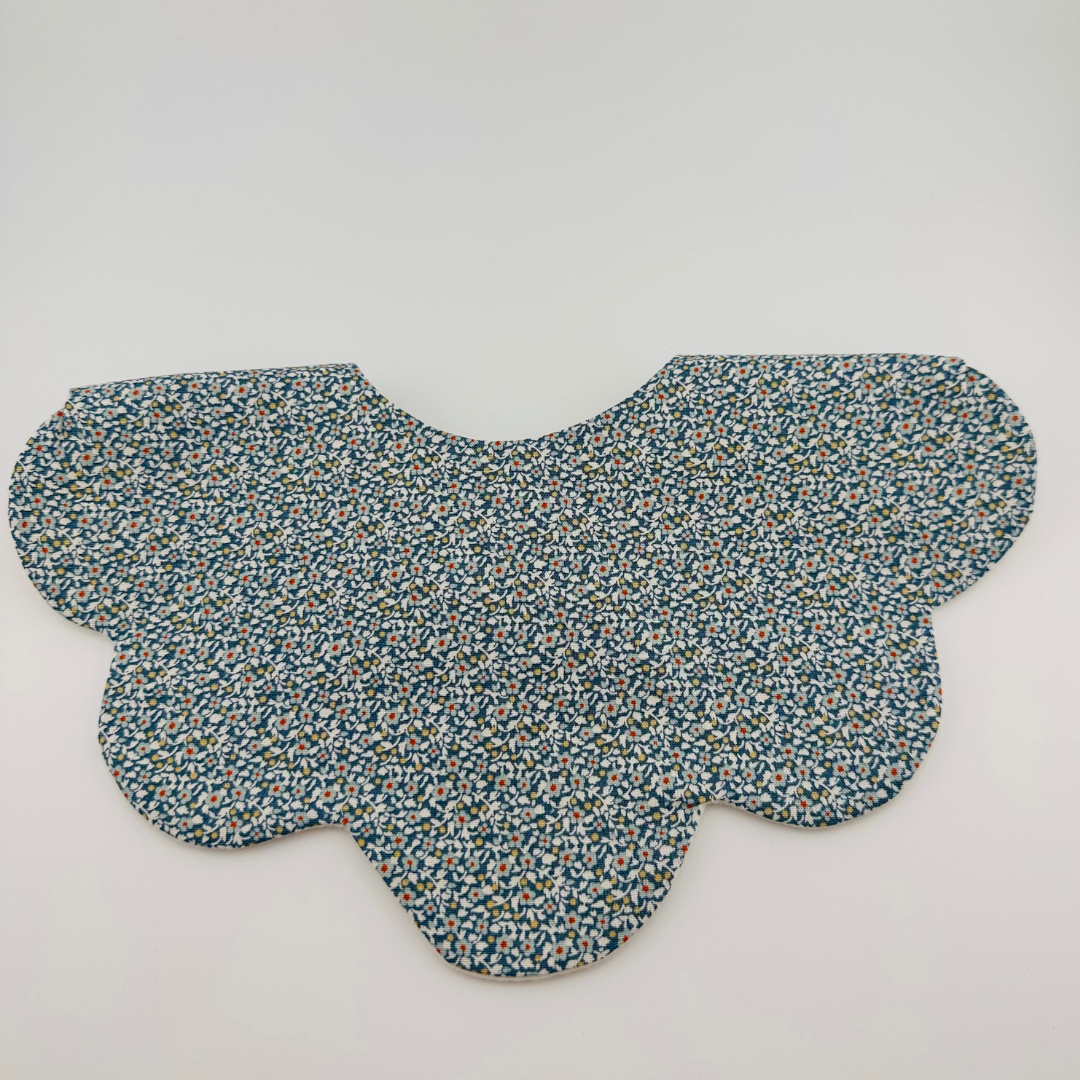 Scalloped Baby Bib – Blue Ditsy Print
