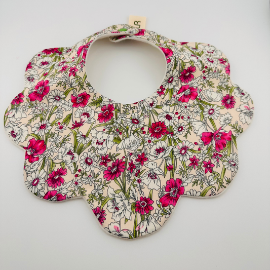 Scalloped Baby Bib – Pink Meadow Flower Print