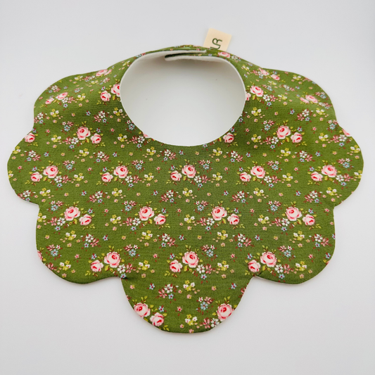 Scalloped Baby Bib – Green and Pink Floral Print