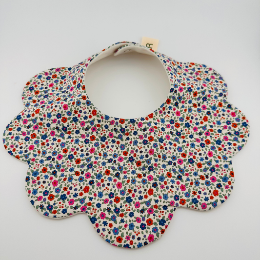 Scalloped Baby Bib – Red, Blue and Pink Ditsy Print