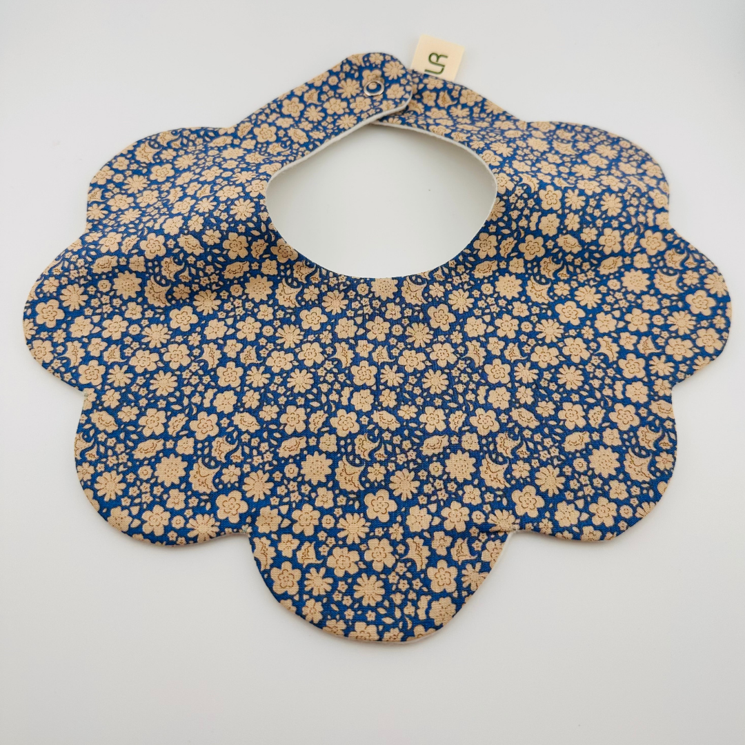 Scalloped Baby Bib – Blue and Beige Floral Print